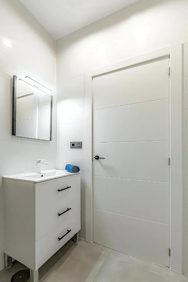 Apart Luxury Apartment In Island Village. 아데제